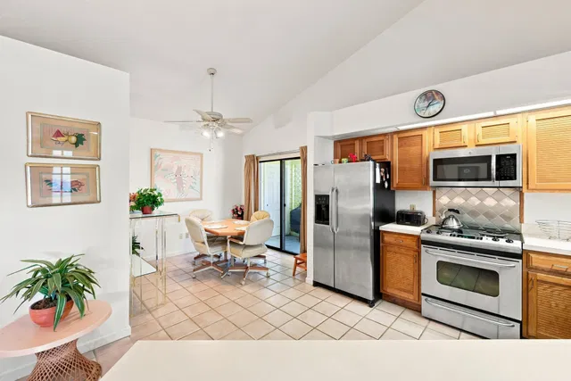 Residence photo 6