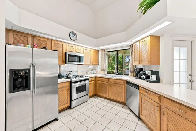 Residence photo 9