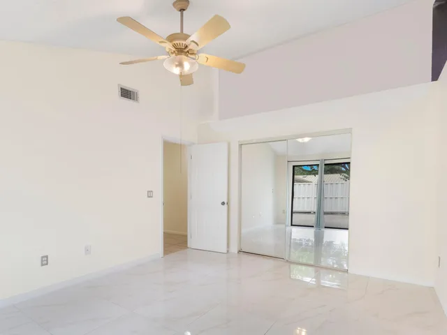 Old Palm Golf Club Residence photo 10
