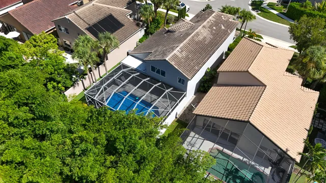  Residence photo 56
