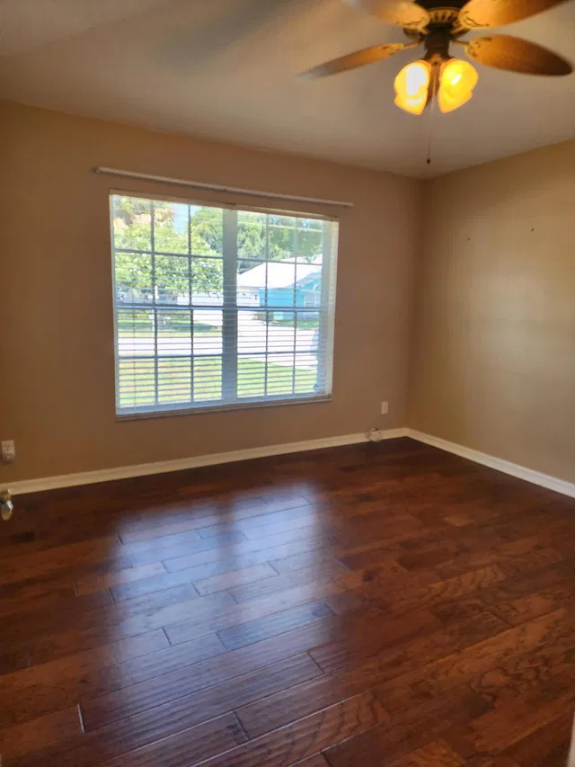  Residence photo 10