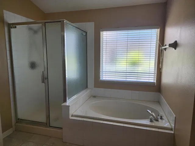  Residence photo 19