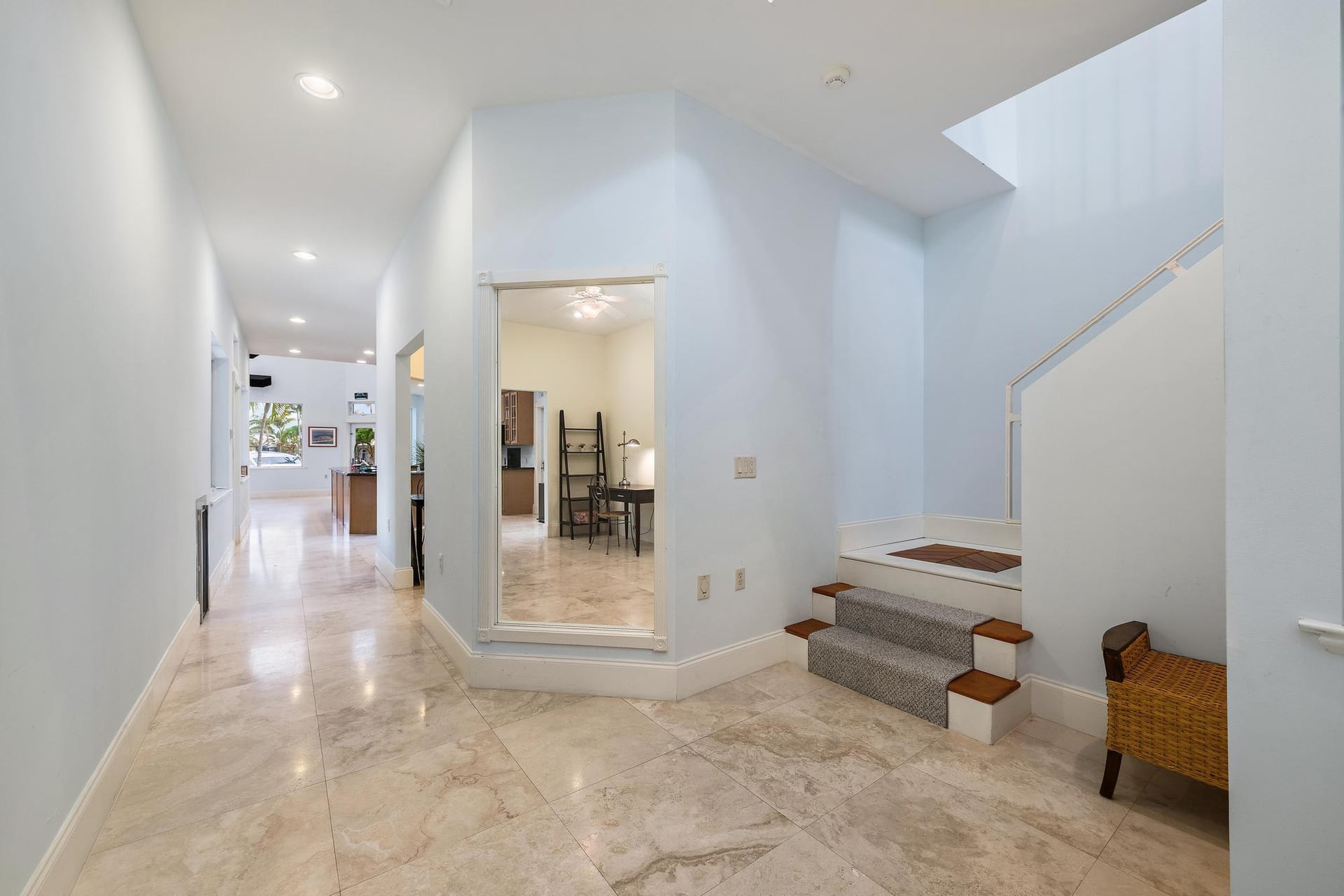 Palm Beach Isles Residence photo 26