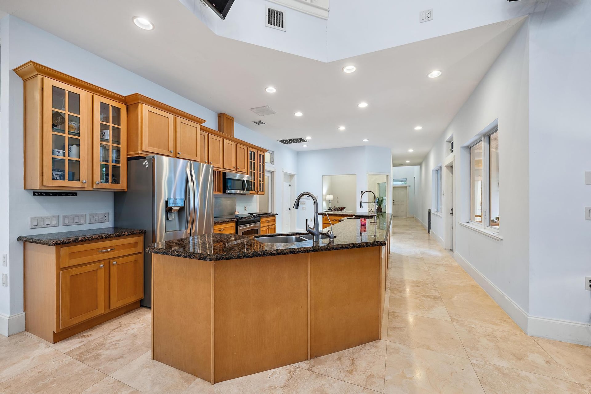 Palm Beach Isles Residence photo 32