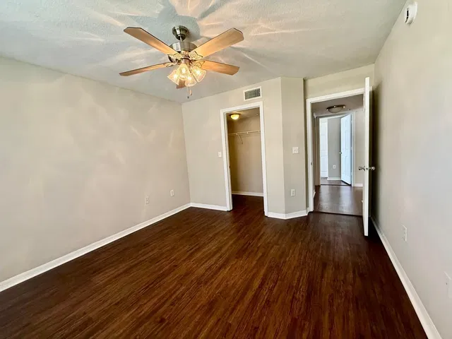  Unit 208 photo 9