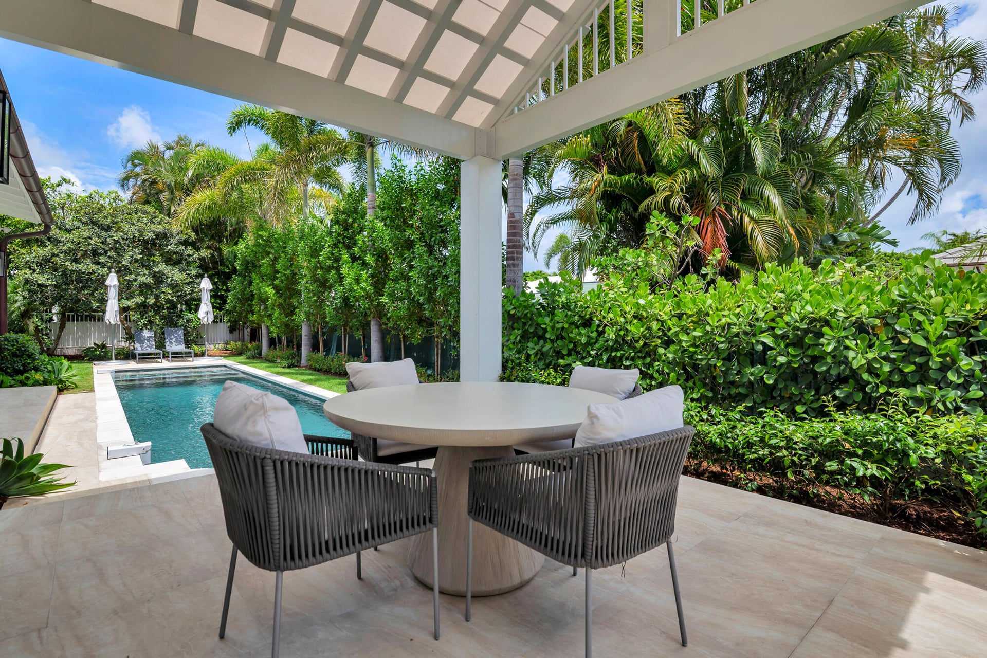 North End Palm Beach Residence photo 37