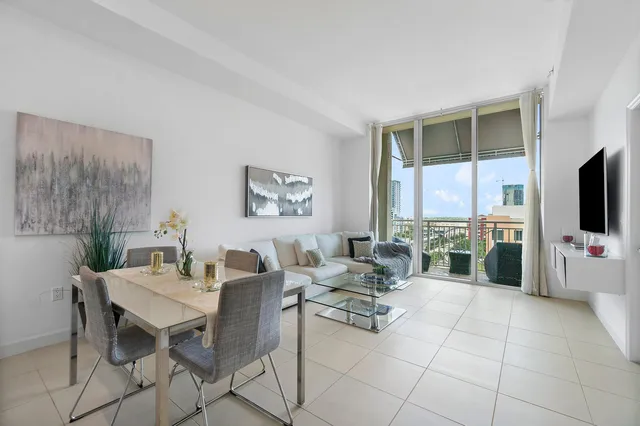 City Palms Unit 1003, 480 HIBISCUS Street, West Palm Beach, exterior