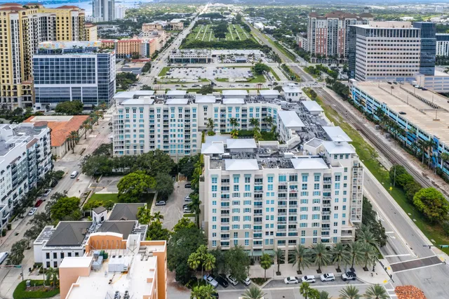 City Palms Unit 1003 photo 40