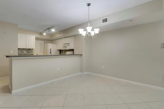  Unit 1106 photo 17