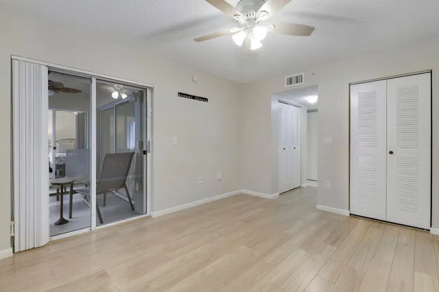  Unit 1106 photo 26