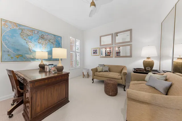 Residence photo 19