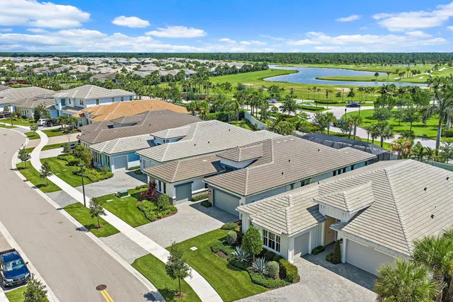 Avenir Residence photo 61
