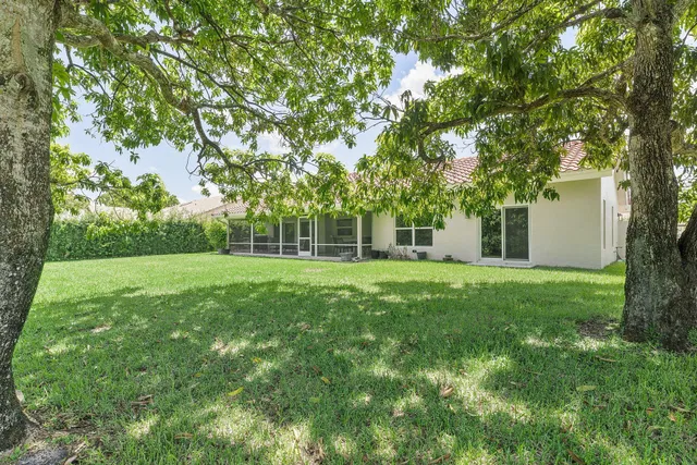  Residence photo 32