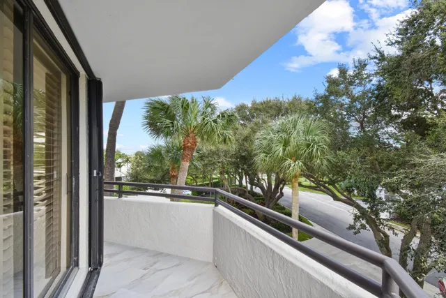 Jonathan's Landing Jupiter FL Unit 302 photo 41