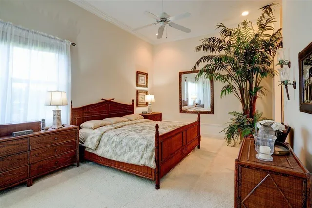 Unit C photo 26