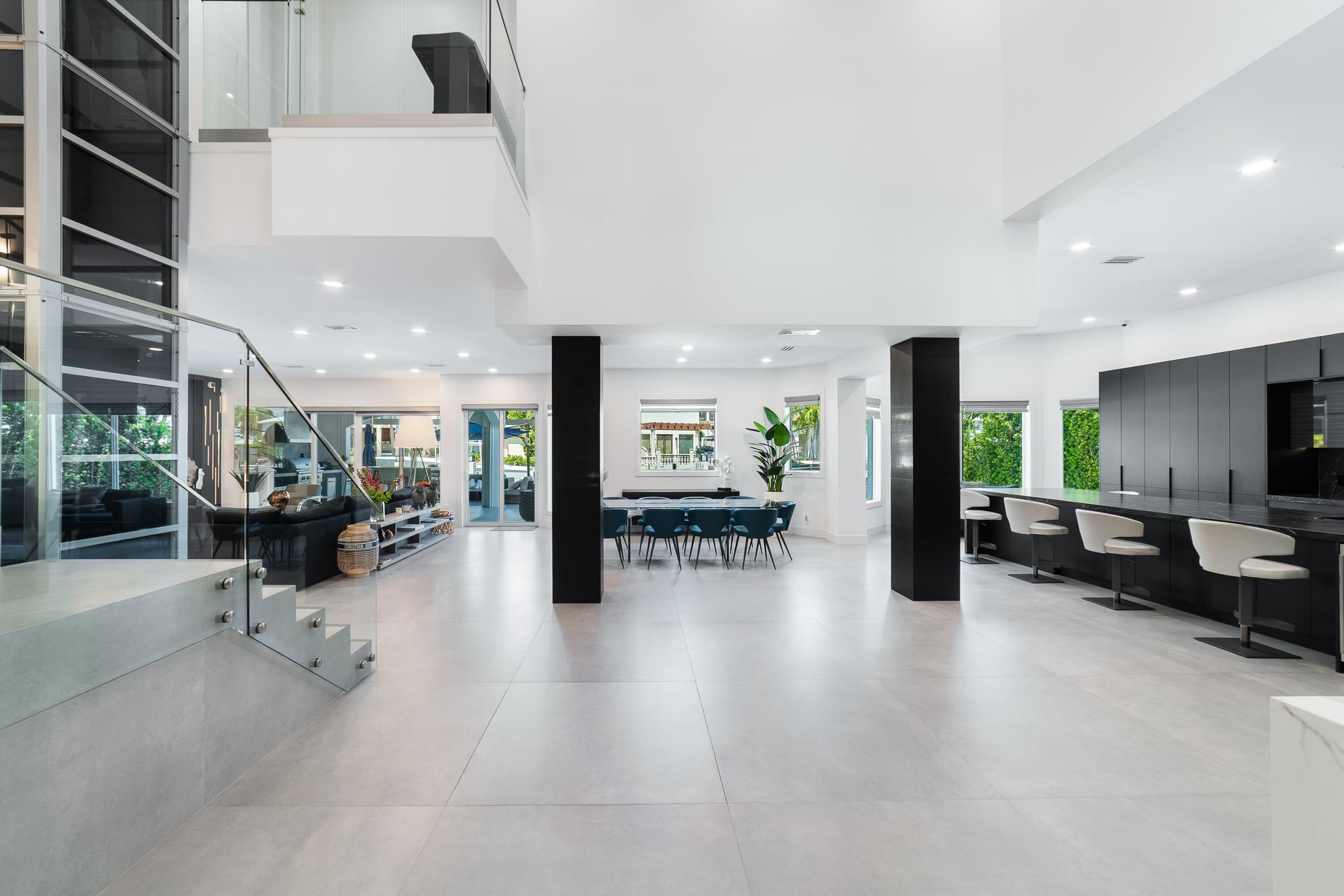 Residence photo 2