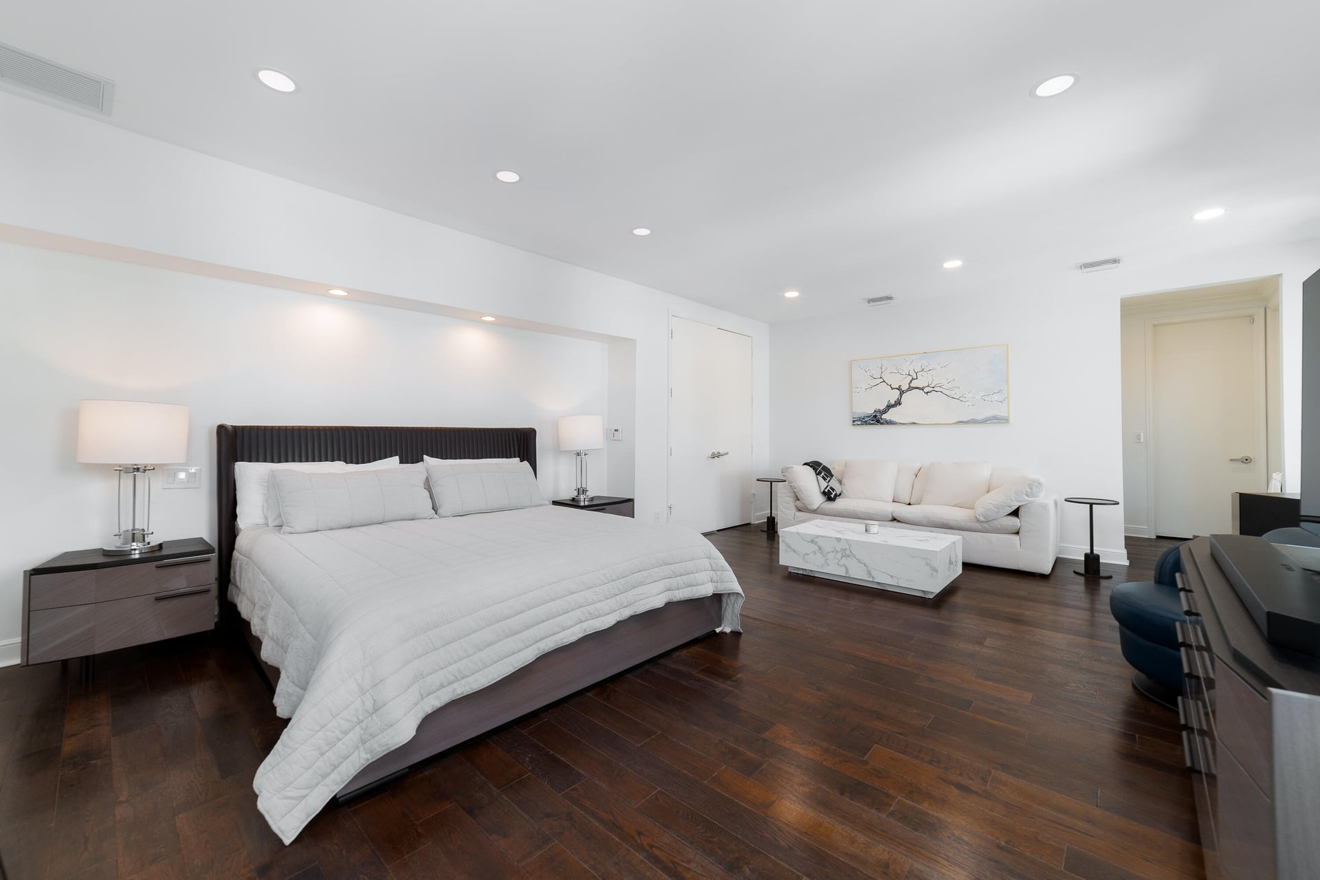 Residence photo 33