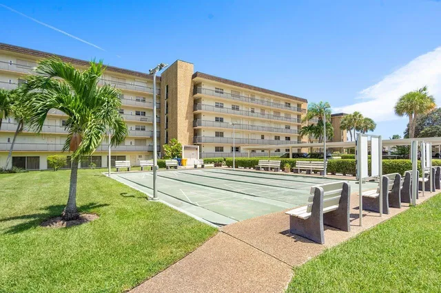 Boca Raton Unit 2150 photo 19