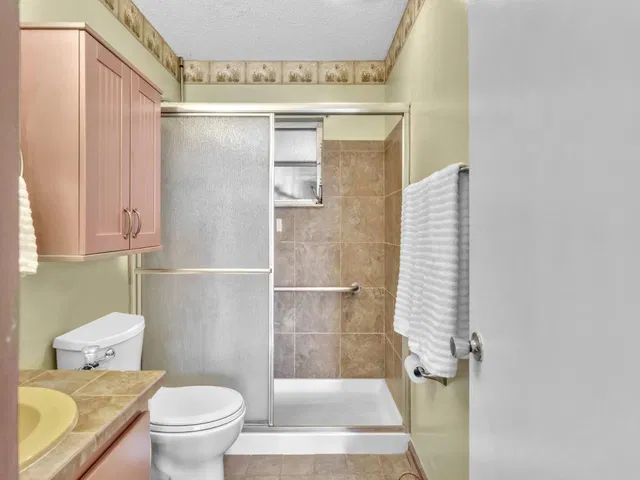 Residence photo 13