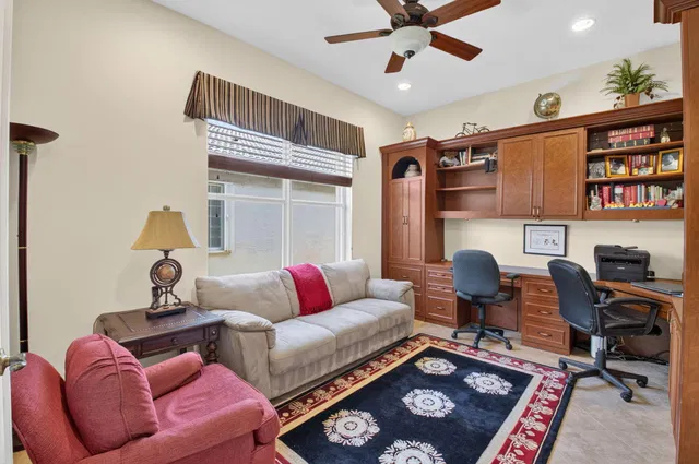  Residence photo 23