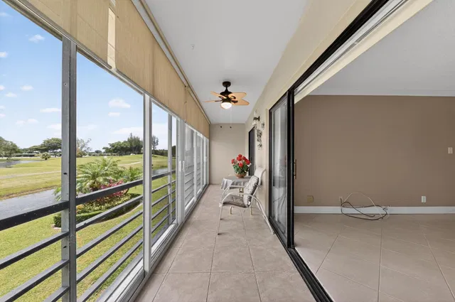 Residence photo 23
