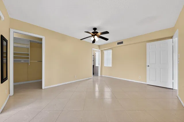 Residence photo 29
