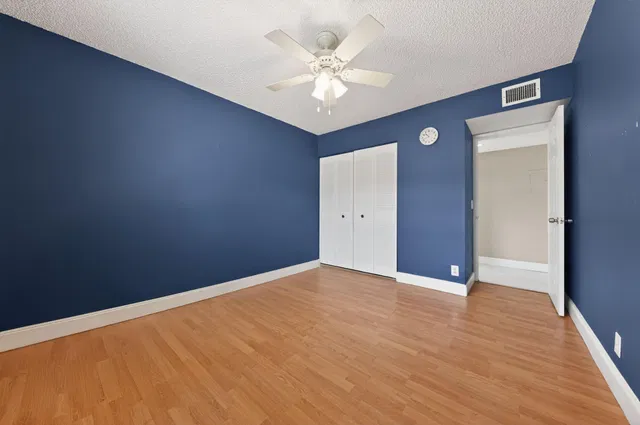Residence photo 33