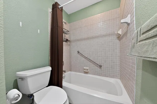 Residence photo 34