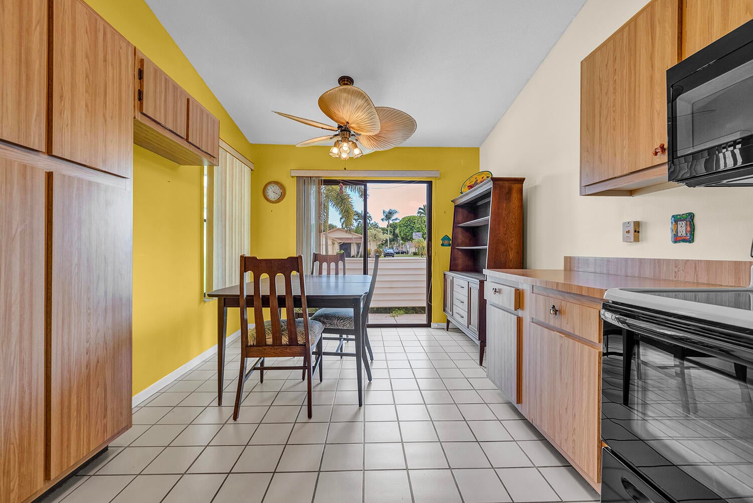  Residence photo 9