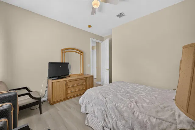  Residence photo 23