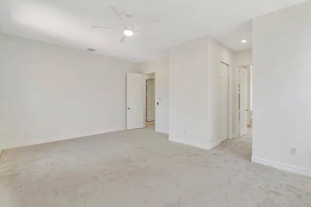 Canterbury Place Residence photo 25