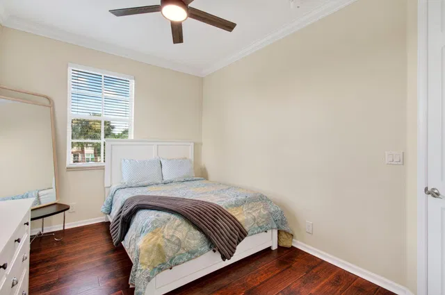 Residence photo 65