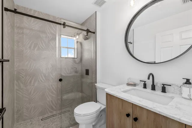  Residence photo 23