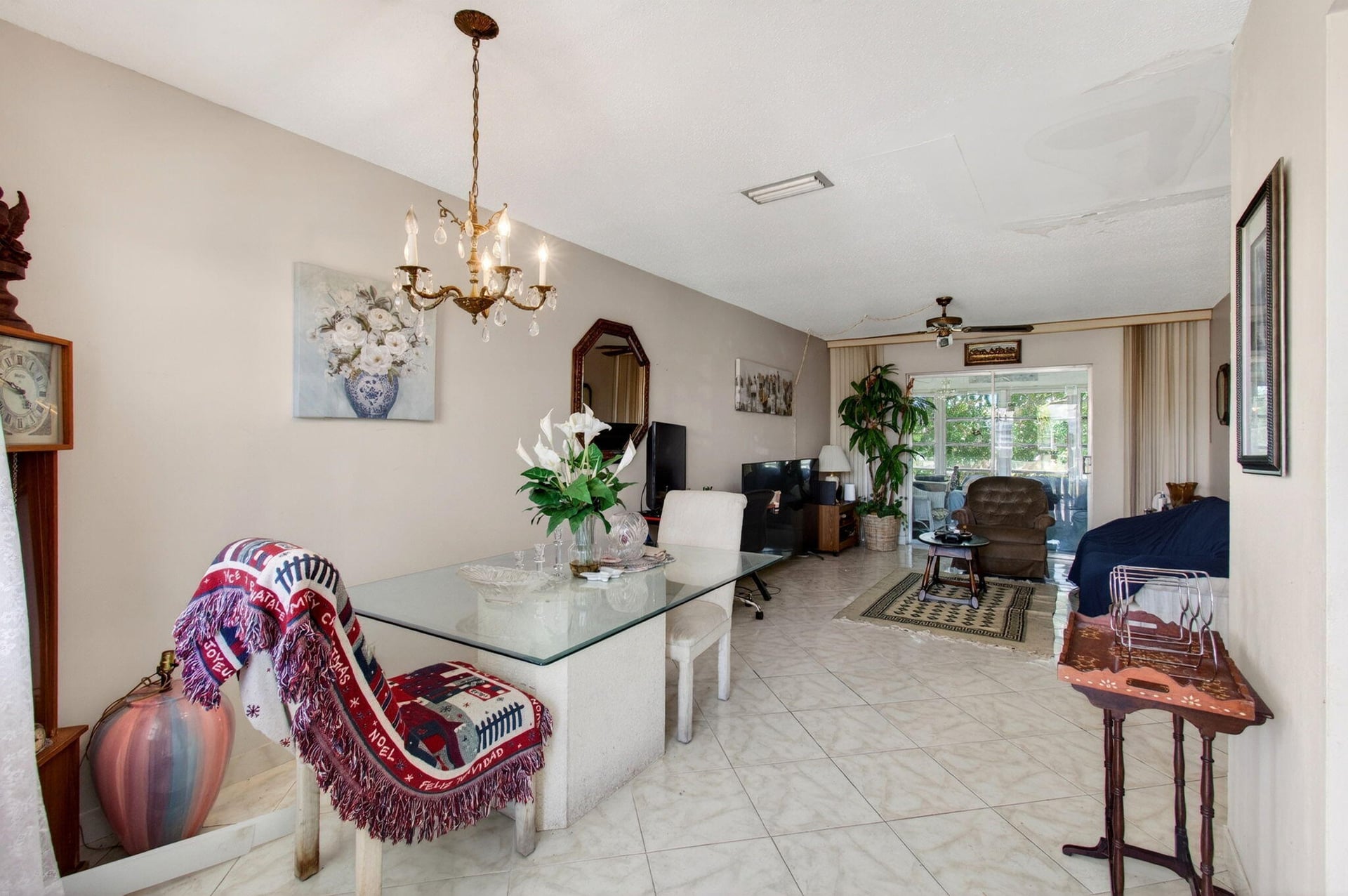  Unit 204 photo 4