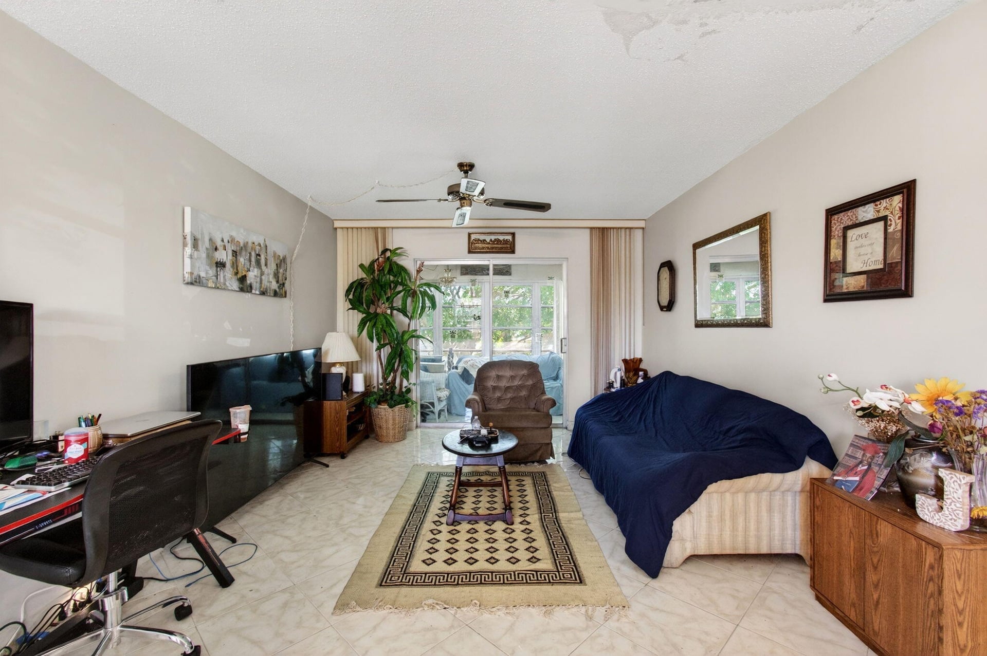  Unit 204 photo 6