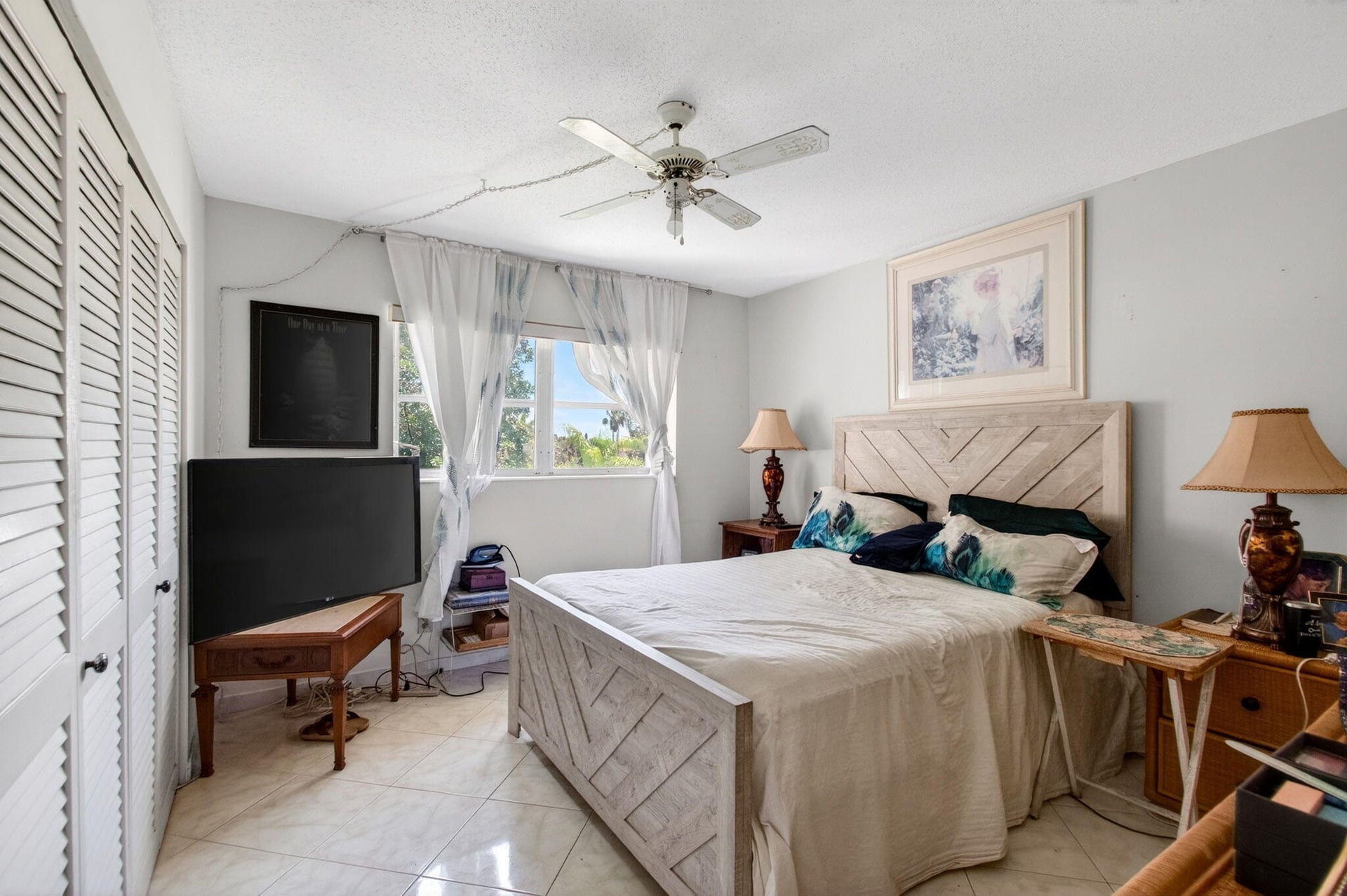  Unit 204 photo 10