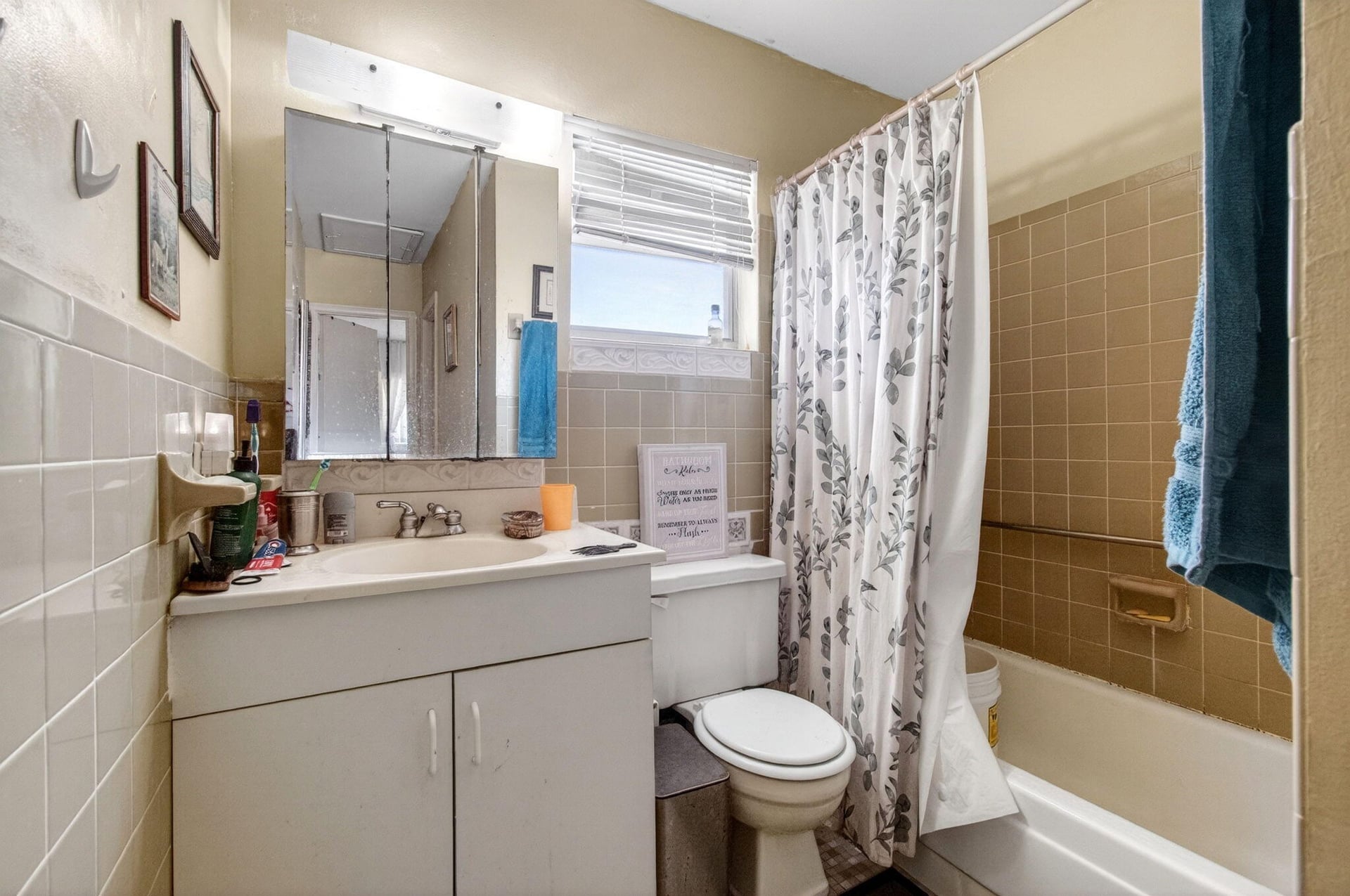  Unit 204 photo 11