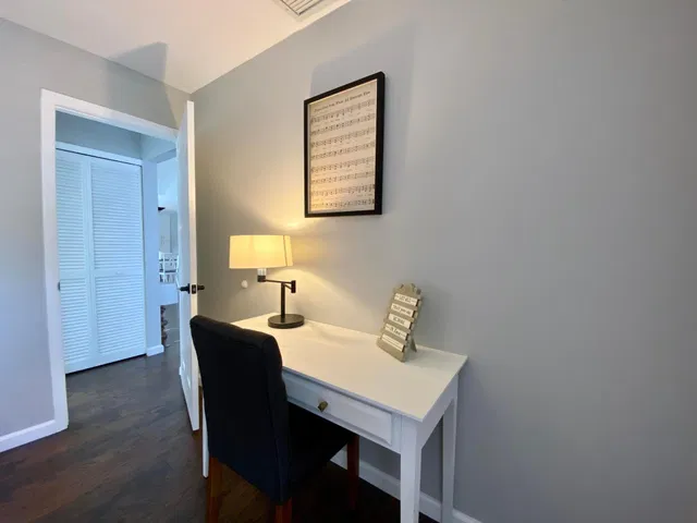  Residence photo 16