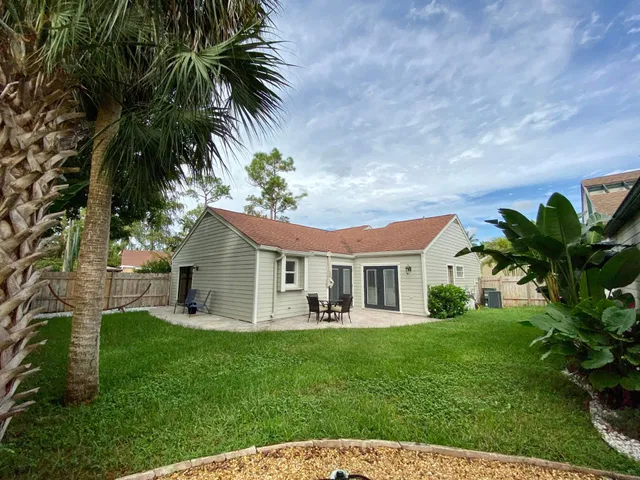  Residence photo 19