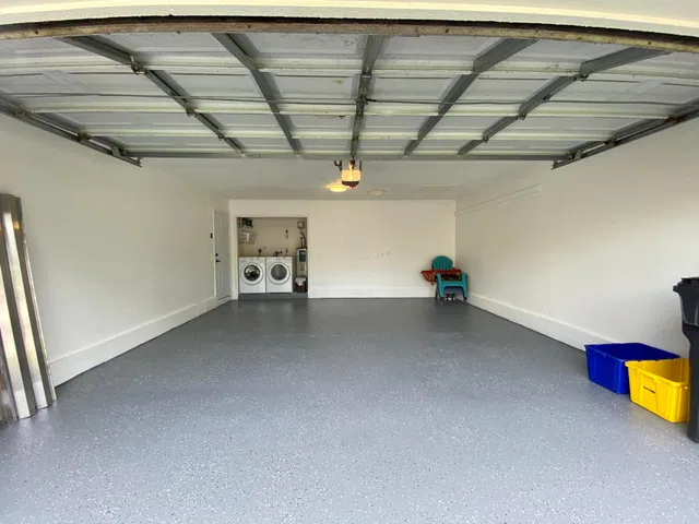  Residence photo 20