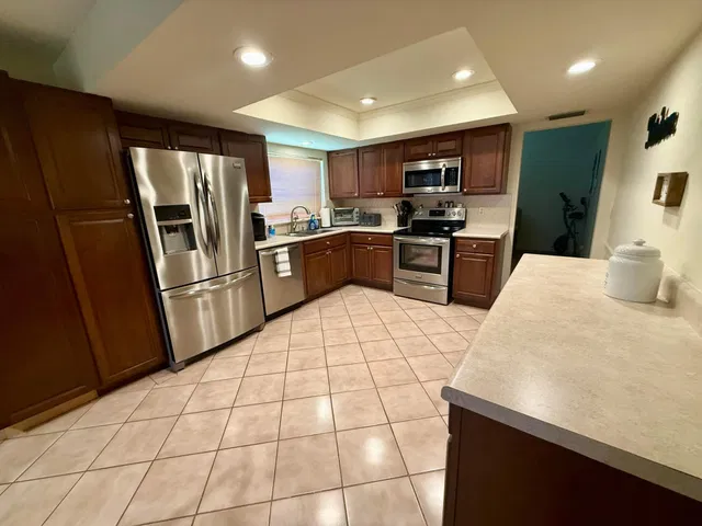 Residence photo 5