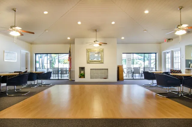 Residence photo 24