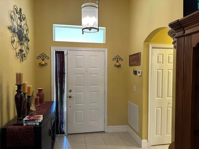 Residence photo 32