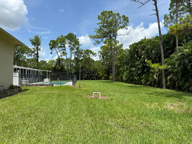 Residence photo 45