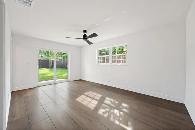  Residence photo 18