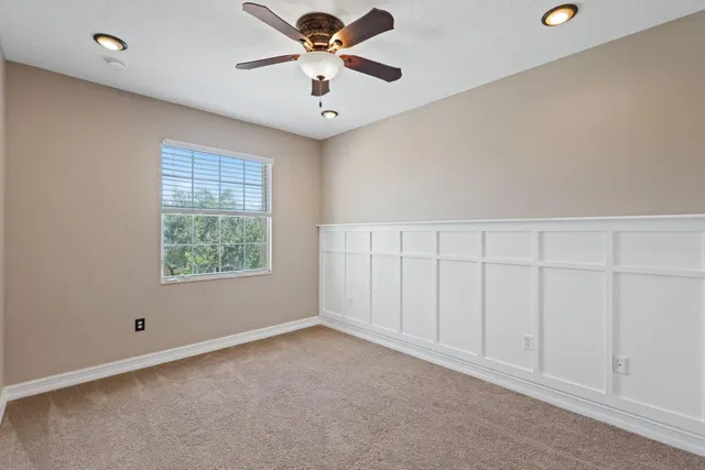Residence photo 48