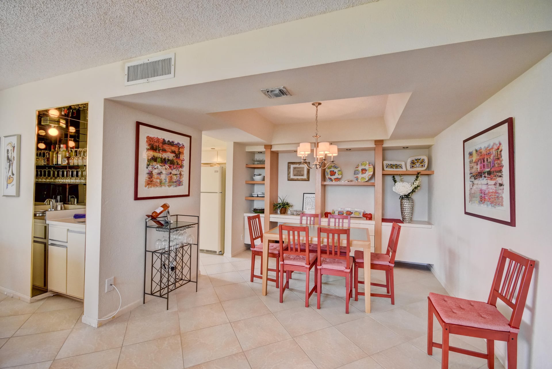 Unit 604 photo 6