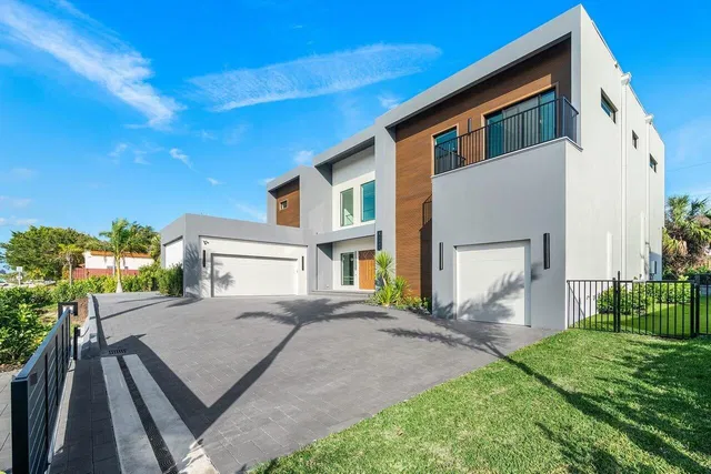  Residence photo 4