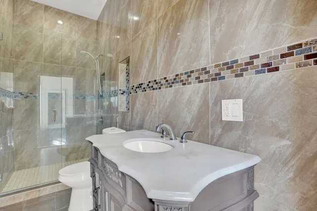 Homeland Residence photo 27