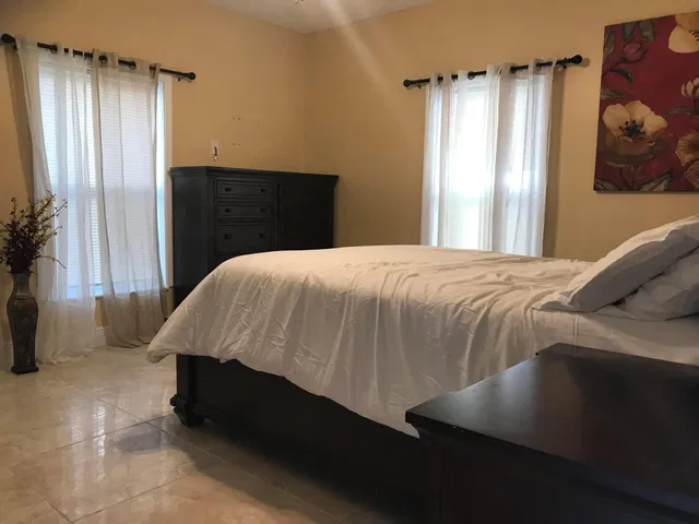  Residence photo 6